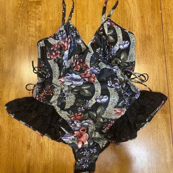 Victoria's Secret Other - Vintage Victoria’s Secret Gold Label Bodysuit Lingerie- Small